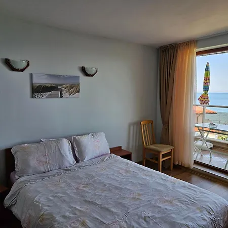 Inesa Apartment *